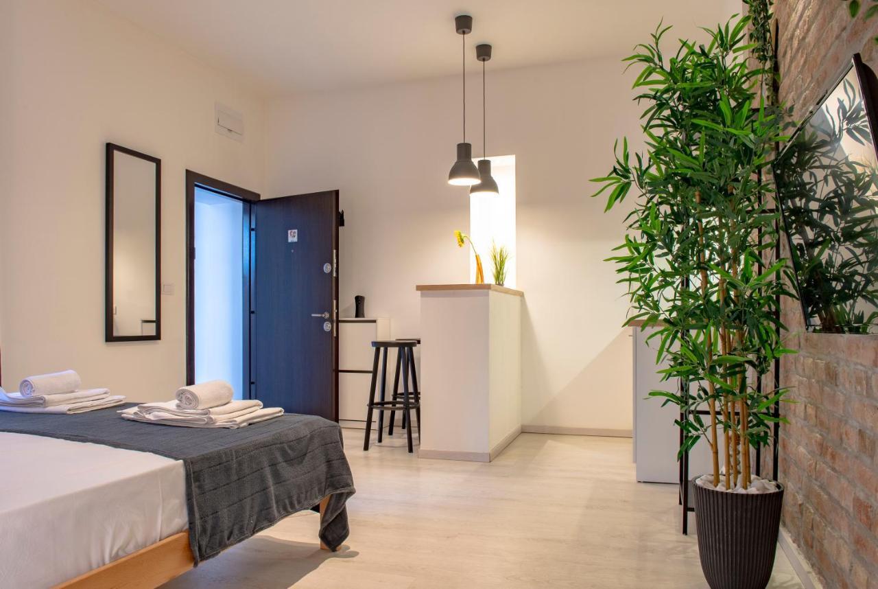 Rooster Apartments Belgrado Exterior foto