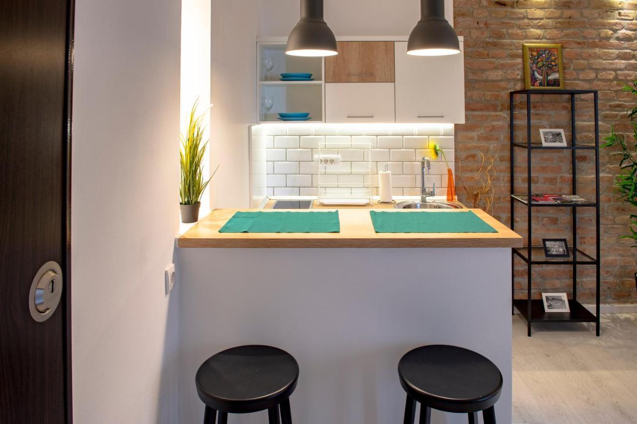 Rooster Apartments Belgrado Exterior foto