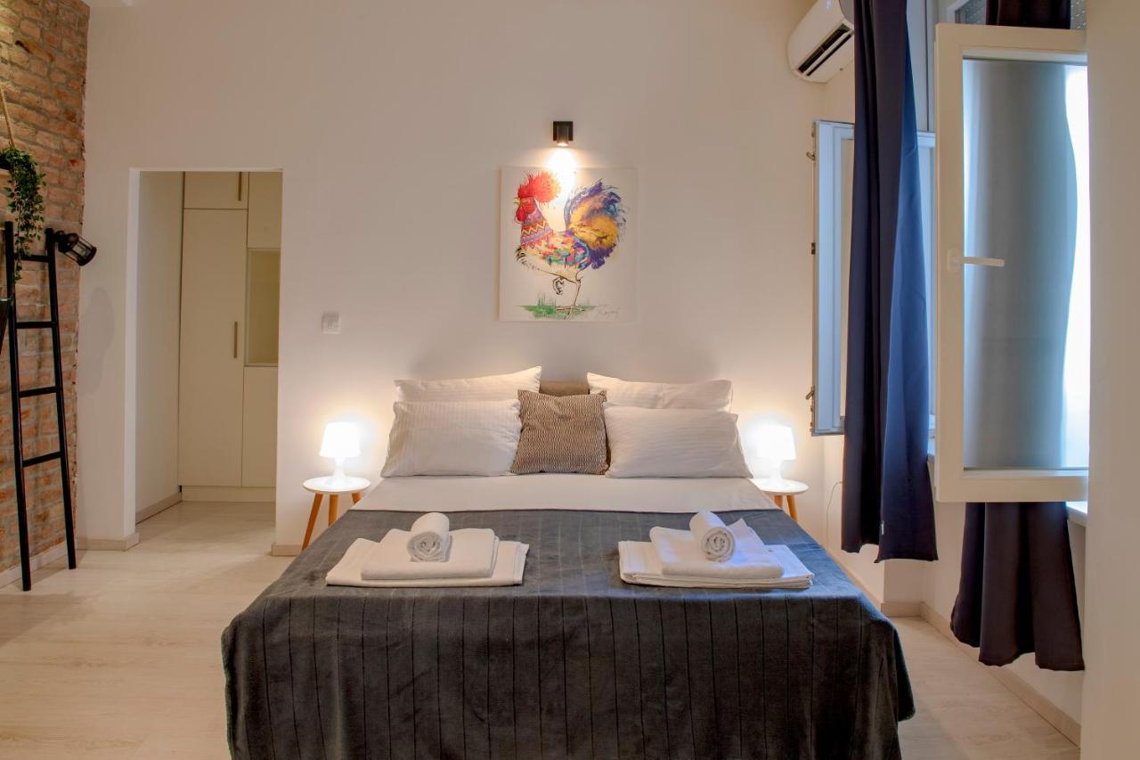 Rooster Apartments Belgrado Exterior foto